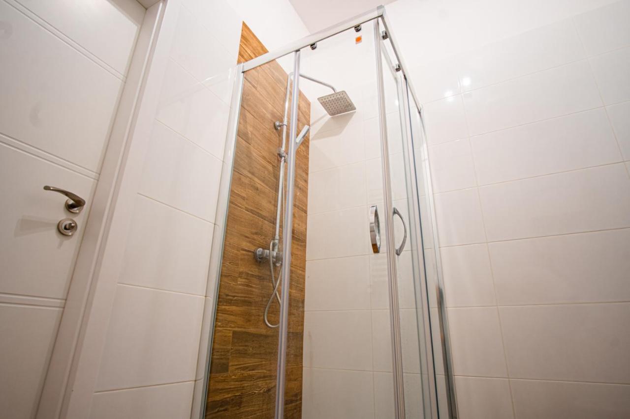 Dream Aparts - Piotrkowska 28 Aparthotel Lodz  Ngoại thất bức ảnh